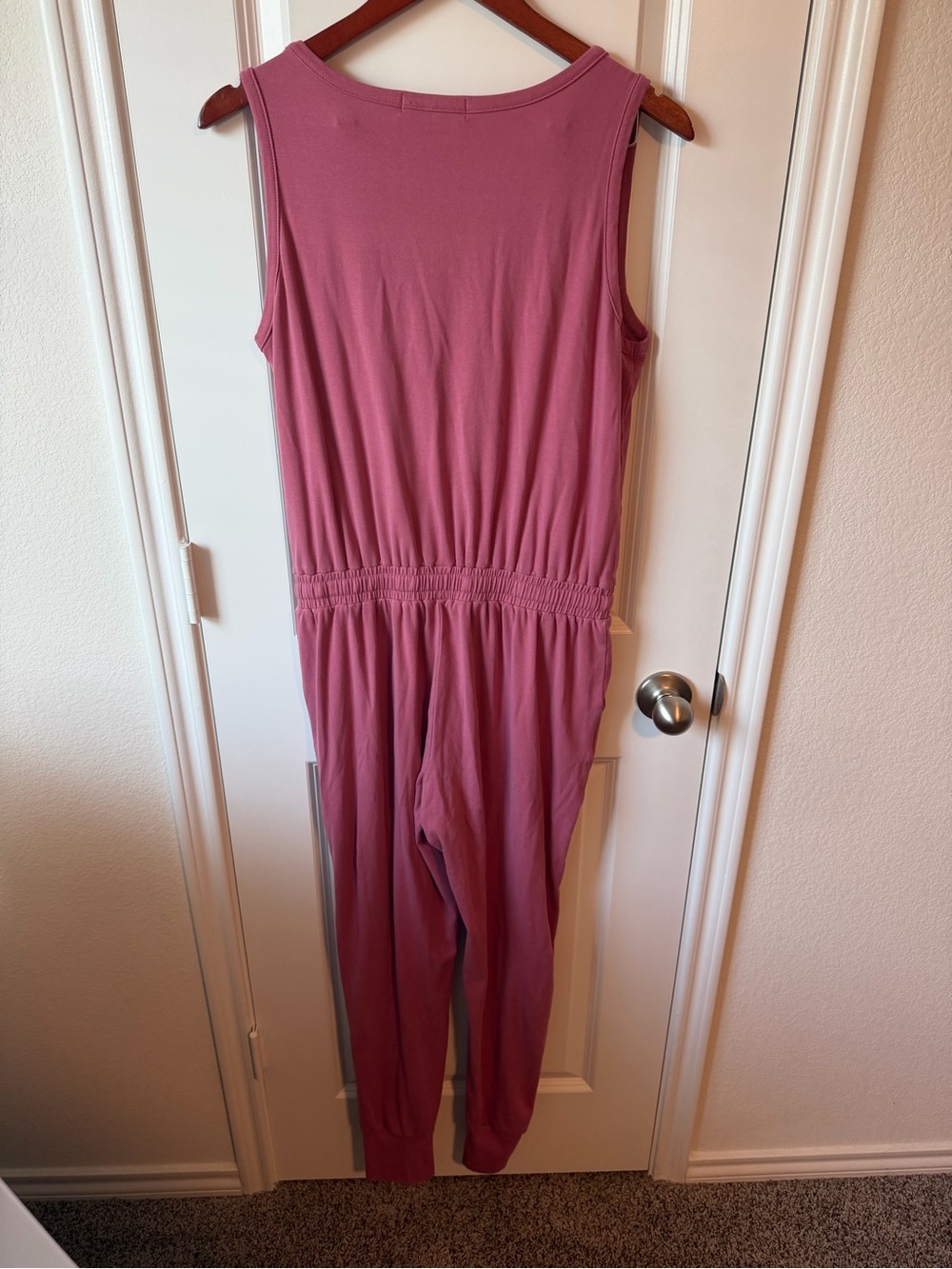 ⚡️Mauve Sleeveless Jumpsuit with Drawstring Waist - Picture 2 of 5